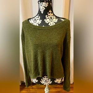 Agnes & Dora Cropped Pullover Army Green Top Sweater Size M/L